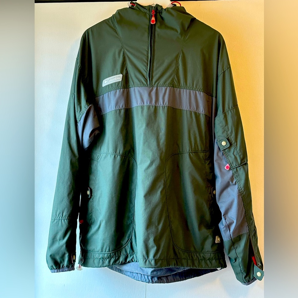 Columbia windbreaker with hood